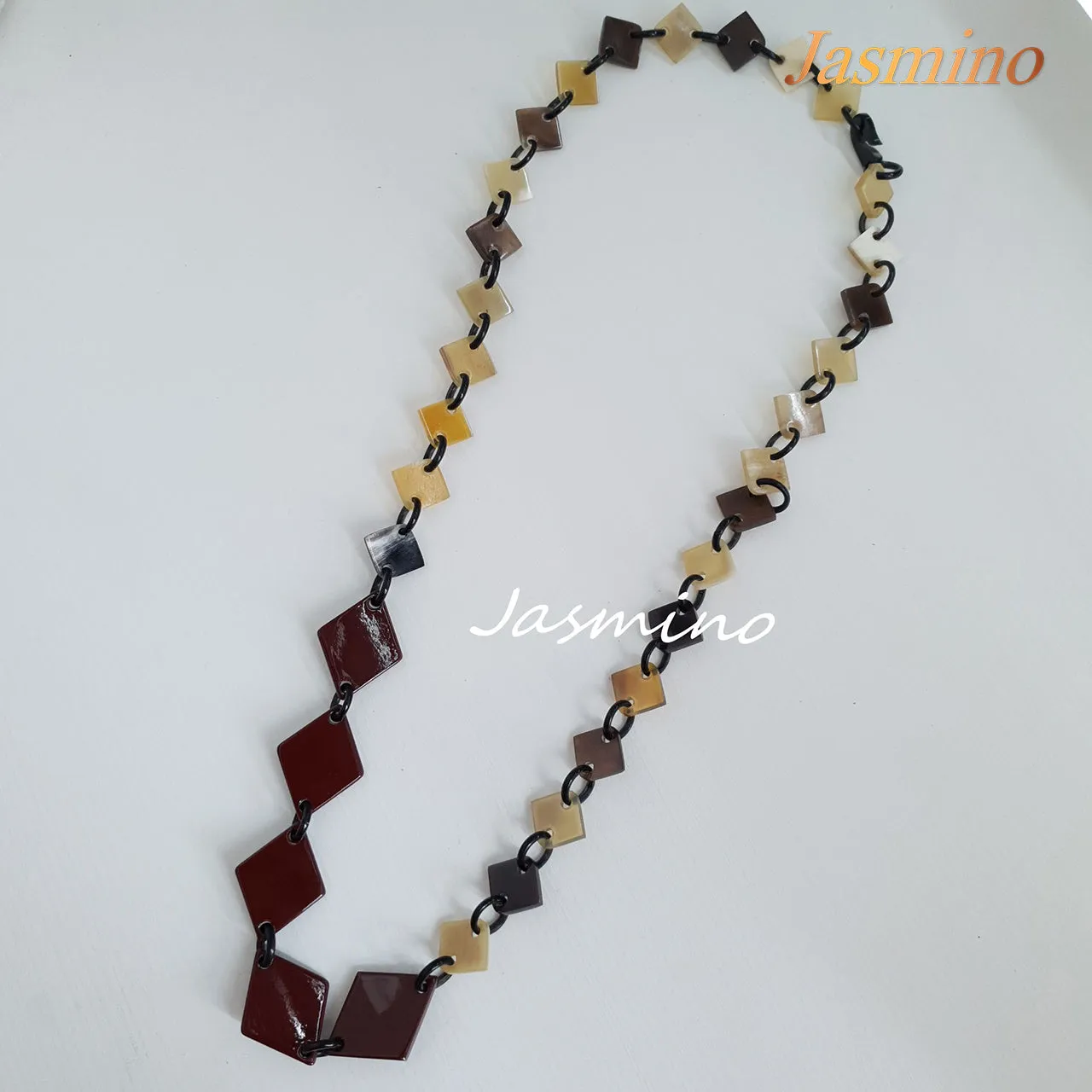 Charming Buffalo Horn Necklace J17585, Made by Natural Material