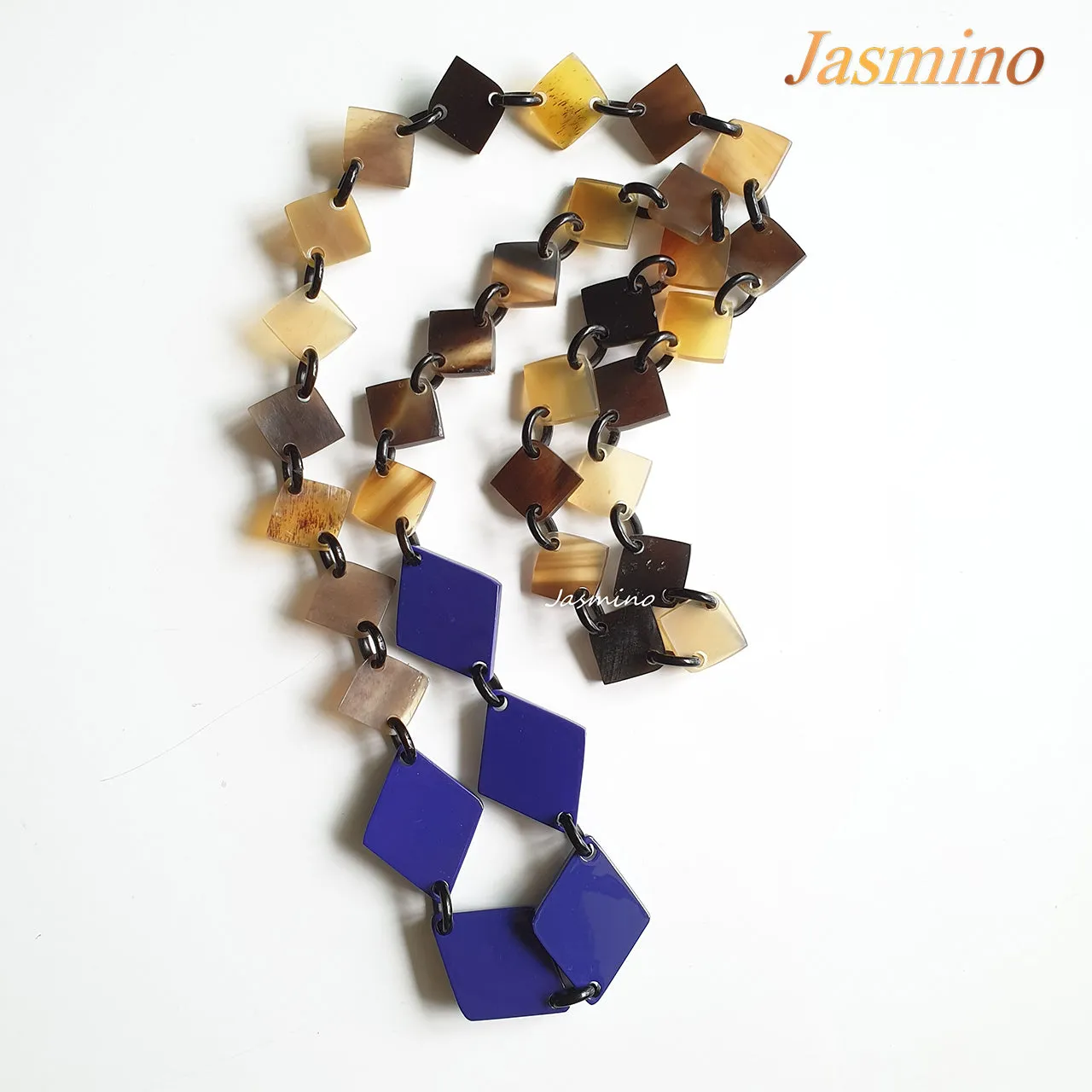 Charming Buffalo Horn Necklace J17585, Made by Natural Material