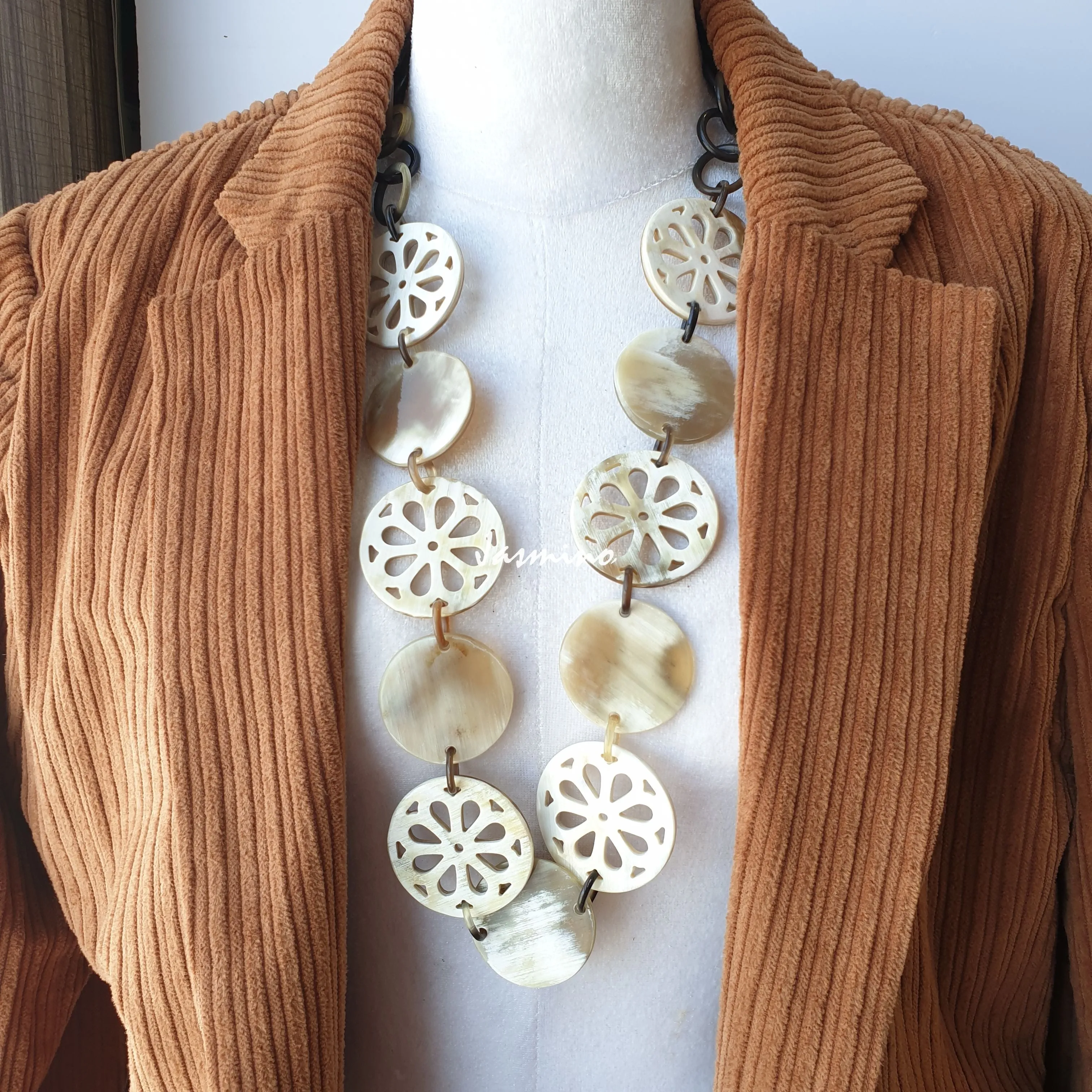 Elegant Handmade Necklace J18025, Made by Natural Buffalo Horn