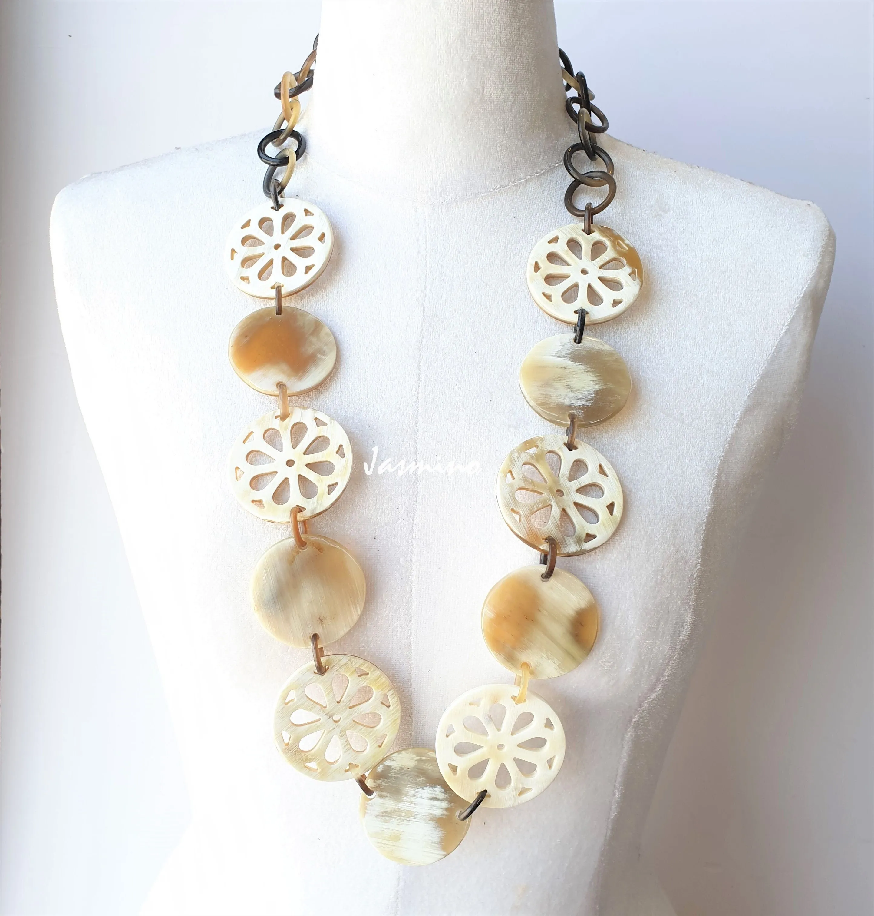 Elegant Handmade Necklace J18025, Made by Natural Buffalo Horn