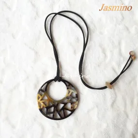 Handmade Round Pendant J17620, Made by Buffalo Horn and Lacquer