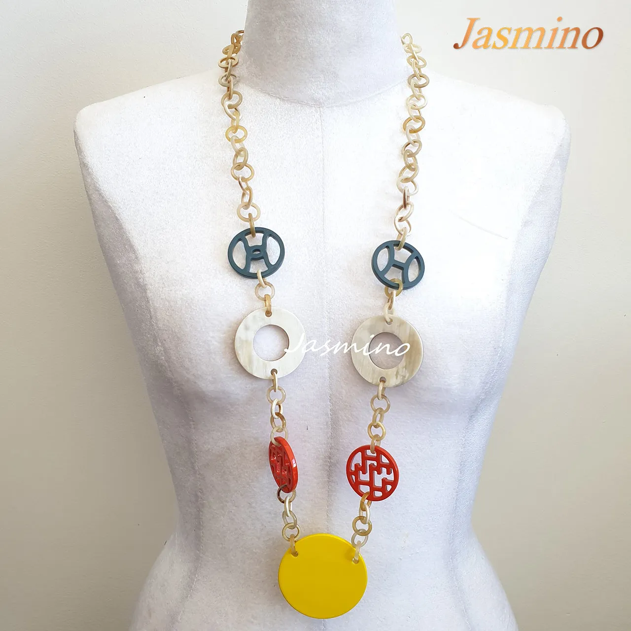 Stunning Horn Necklace J17643, Made by Natural Buffalo Horn and Lacquered